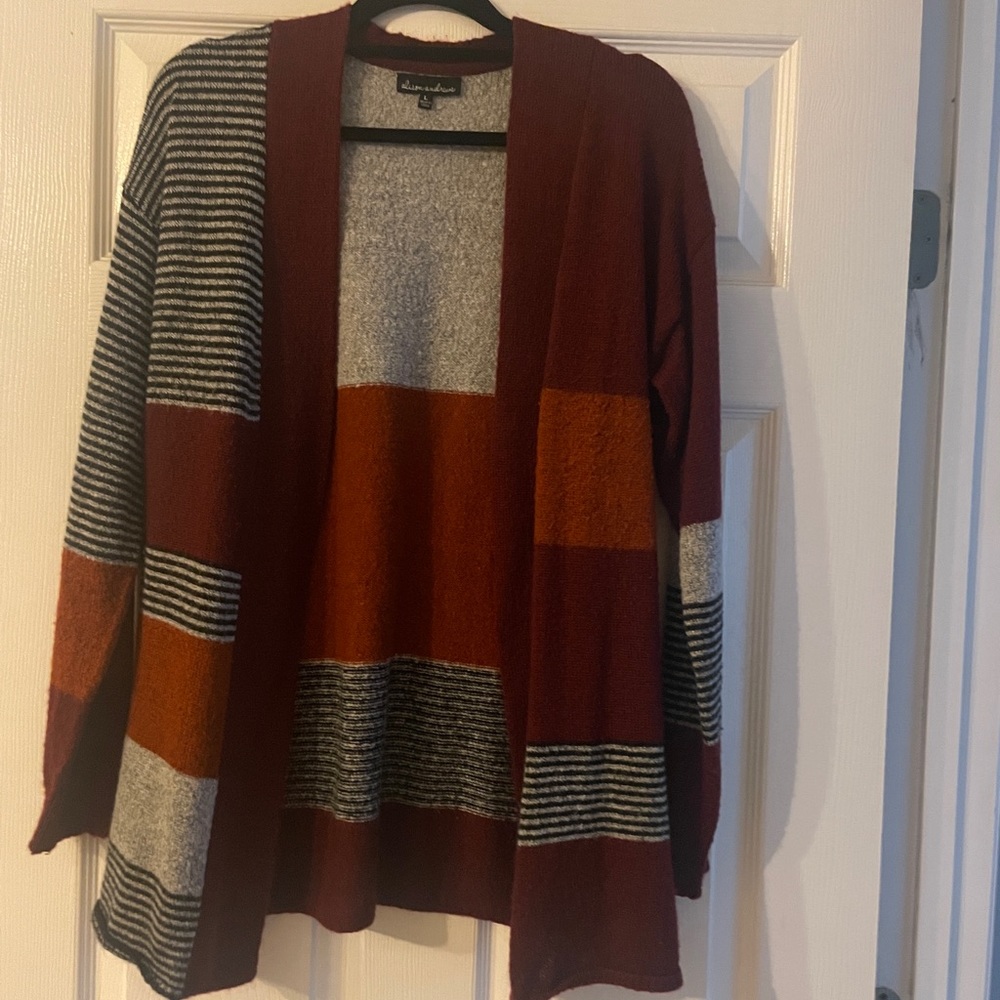 cardigan - Picture 2 of 2